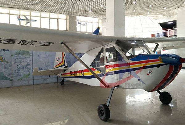 海燕650飛機復原